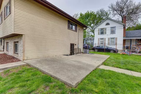 Exterior - 2347 S 17th Ave, Broadview, IL 60155 photo 5 of 6