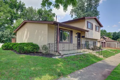 Exterior - 2347 S 17th Ave, Broadview, IL 60155 photo 3 of 6
