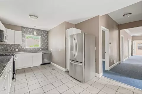 Entry Way - 107 E Prairie St, Plano, IL 60545 photo 1 of 1