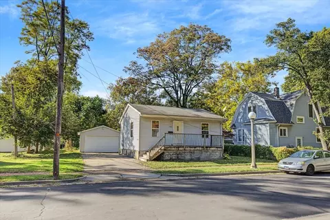 503 S Anderson St, Urbana, IL 61801