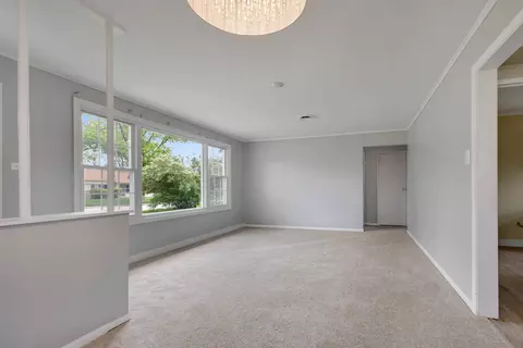 Living - 273 Mohawk St, Park Forest, IL 60466 photo 3 of 3