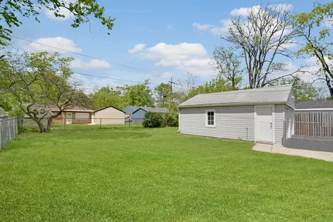 Exterior - 273 Mohawk St, Park Forest, IL 60466 photo 4 of 5