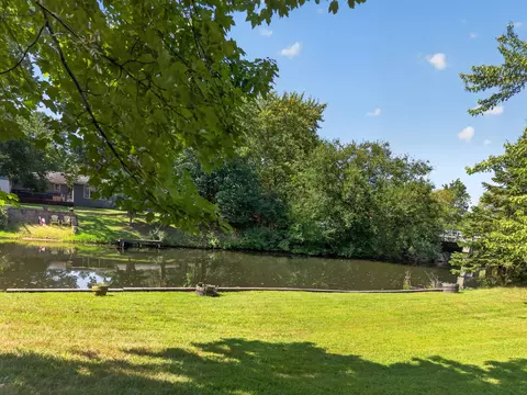 View/Area - 5705 E North Prairie Dr, Morris, IL 60450 photo 4 of 7