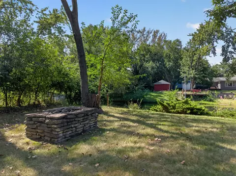 Exterior - 5705 E North Prairie Dr, Morris, IL 60450 photo 6 of 10