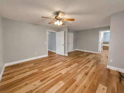Bedroom - 2805 Juniper Dr, Metropolis, IL 62960 photo 1 of 8