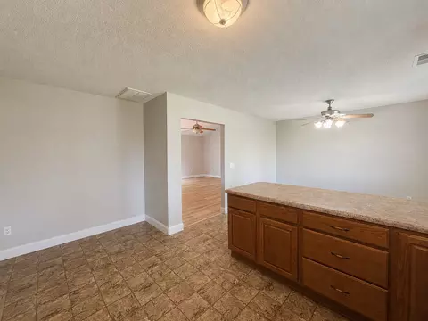 Other - 2805 Juniper Dr, Metropolis, IL 62960 photo 2 of 7