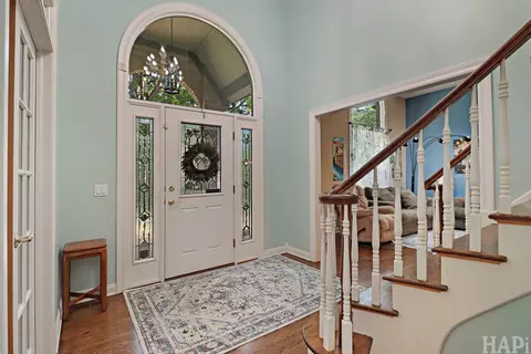 Entry Way - 2708 Whiting Ct, Mchenry, IL 60050 photo 1 of 2