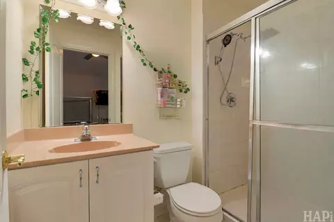 Bath - 2708 Whiting Ct, Mchenry, IL 60050 photo 1 of 7