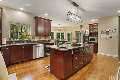 Kitchen - 2708 Whiting Ct, Mchenry, IL 60050 photo 1 of 5