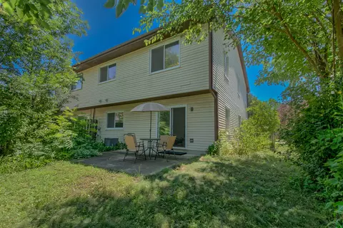Exterior - 1419 Chippewa Trl, Wheeling, IL 60090 photo 4 of 4
