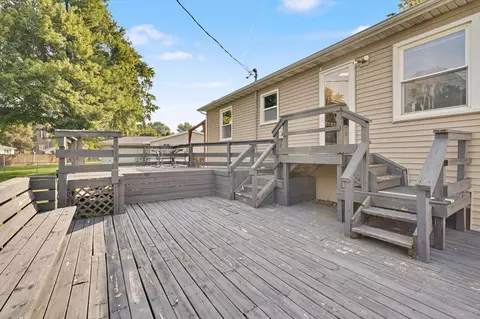 Exterior - 106 Mckinley Cir, Philo, IL 61864 photo 7 of 12