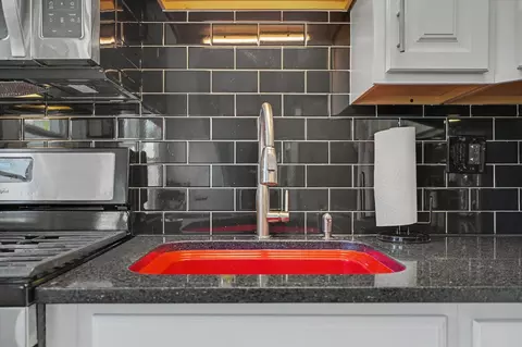 Kitchen - 106 Mckinley Cir, Philo, IL 61864 photo 4 of 5