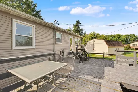 Exterior - 106 Mckinley Cir, Philo, IL 61864 photo 6 of 12