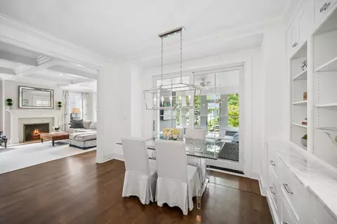 Dining - 887 Ash St, Winnetka, IL 60093 photo 1 of 3