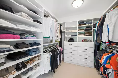 Other - 887 Ash St, Winnetka, IL 60093 photo 3 of 7