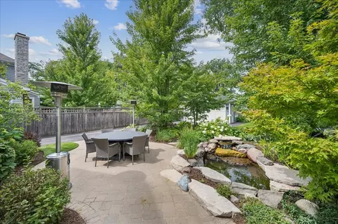 Exterior - 887 Ash St, Winnetka, IL 60093 photo 4 of 11
