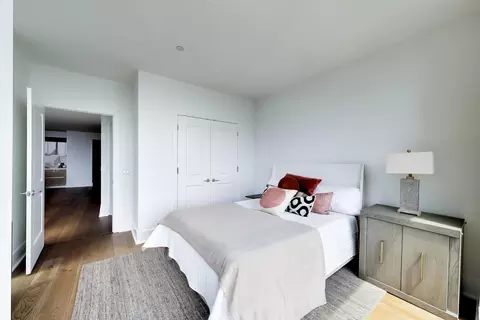 Bedroom - 363 E Wacker Dr #4803, Chicago, IL 60601 photo 2 of 2