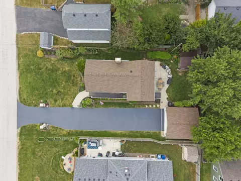 View/Area - 1511 Avery Ave, Wheaton, IL 60187 photo 3 of 4