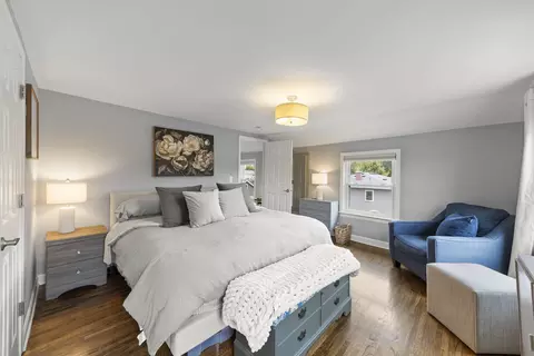 Bedroom - 1511 Avery Ave, Wheaton, IL 60187 photo 1 of 5