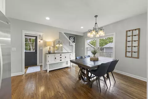 Dining - 1511 Avery Ave, Wheaton, IL 60187 photo 2 of 2