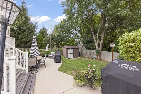 Exterior - 1511 Avery Ave, Wheaton, IL 60187 photo 3 of 6