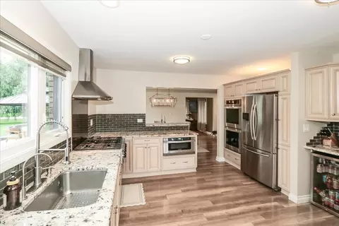 Kitchen - 33838 N Christa Dr, Ingleside, IL 60041 photo 1 of 7