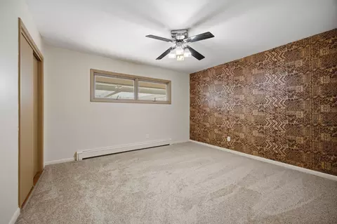 Bedroom - 2275 Nan St, Aurora, IL 60502 photo 4 of 4