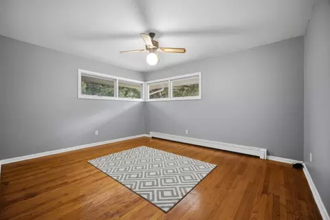 Bedroom - 2275 Nan St, Aurora, IL 60502 photo 3 of 4