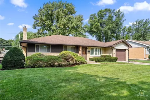 1420 N Hickory Ave, Arlington Heights, IL 60004