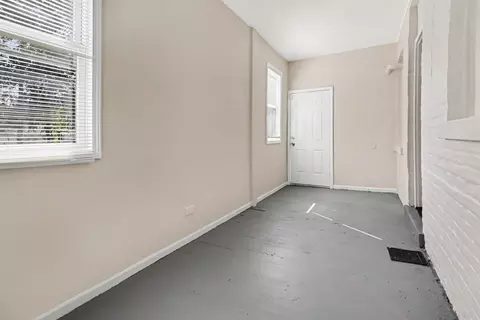 Entry Way - Undisclosed, Chicago, IL 60629 photo 1 of 1