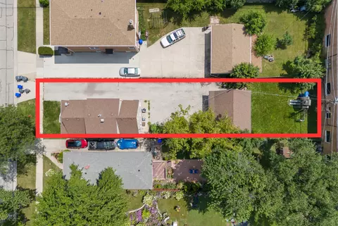View/Area - 8019 46th St, Lyons, IL 60534 photo 1 of 1