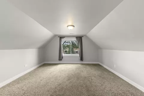Bedroom - 8019 46th St, Lyons, IL 60534 photo 1 of 5