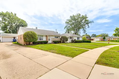 Other - 1091 E Villa Dr, Des Plaines, IL 60016 photo 1 of 3