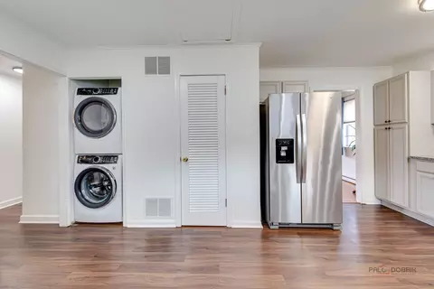 Other - 1091 E Villa Dr, Des Plaines, IL 60016 photo 2 of 3