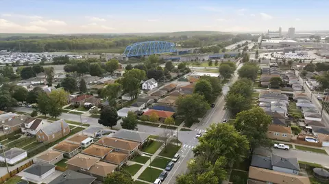 View/Area - 2805 E 130th St, Chicago, IL 60633 photo 5 of 5