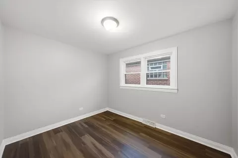 Bedroom - 2805 E 130th St, Chicago, IL 60633 photo 3 of 4