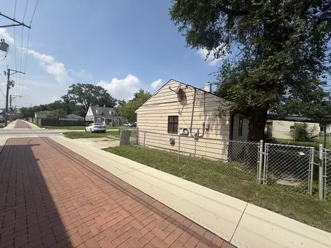 Exterior - 15843 Turner Ave, Markham, IL 60428 photo 3 of 3