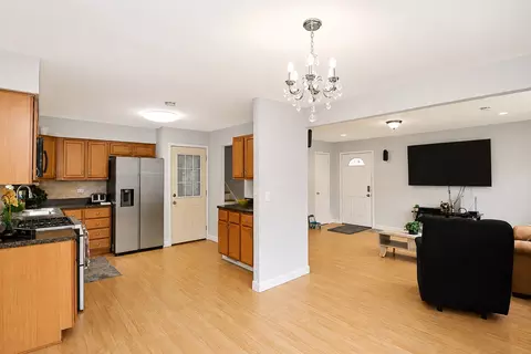 Other - 136 N May St, Addison, IL 60101 photo 4 of 9