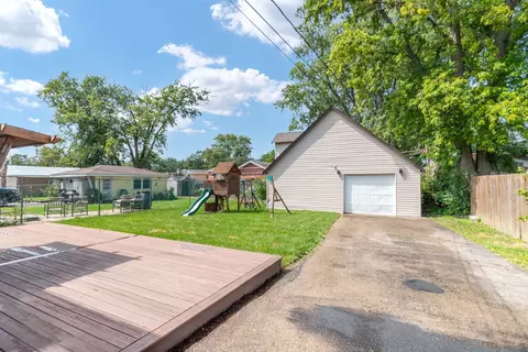 Exterior - 136 N May St, Addison, IL 60101 photo 3 of 6