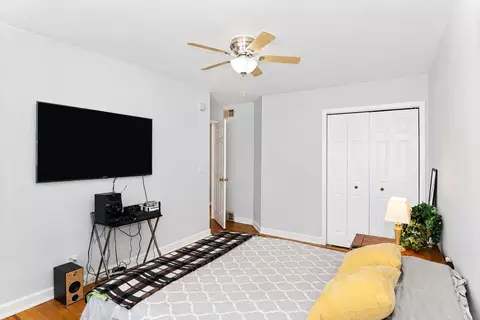 Bedroom - 136 N May St, Addison, IL 60101 photo 7 of 7