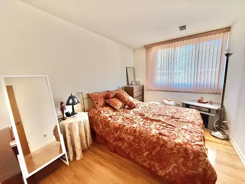 Bedroom - 816 S Laflin St, Chicago, IL 60607 photo 3 of 3