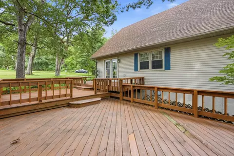 Exterior - 2351 E 28th Rd, Marseilles, IL 61341 photo 2 of 11