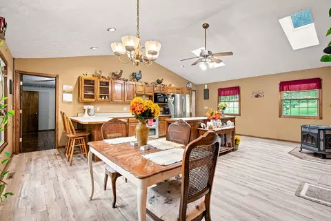 Dining - 2351 E 28th Rd, Marseilles, IL 61341 photo 2 of 2