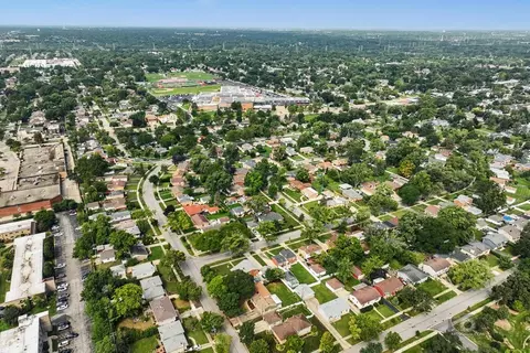 View/Area - 218 E Central Ave, Lombard, IL 60148 photo 4 of 6