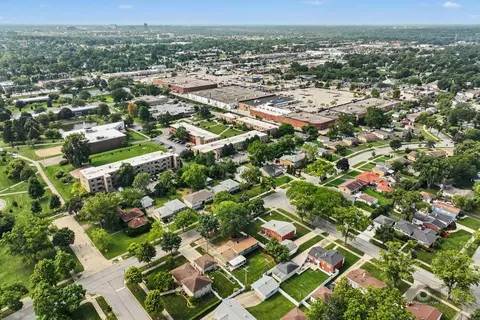 View/Area - 218 E Central Ave, Lombard, IL 60148 photo 6 of 6