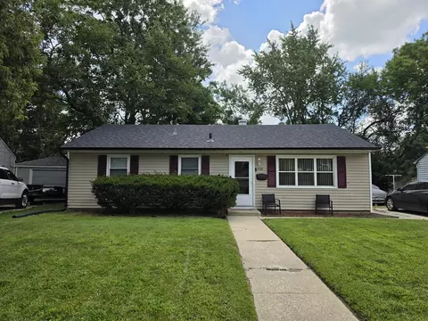 Exterior - 1936 E Marmion St, Kankakee, IL 60901 photo 2 of 4