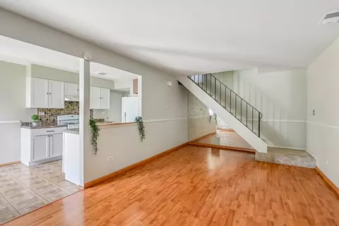 Living - 1205 Quincy Ct, Wheeling, IL 60090 photo 1 of 3
