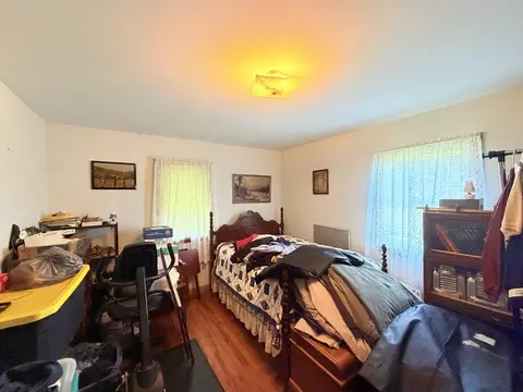 Bedroom - 6475 Highway 1 Hwy, Junction, IL 62954 photo 2 of 3