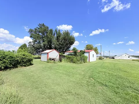 Exterior - 6475 Highway 1 Hwy, Junction, IL 62954 photo 5 of 9