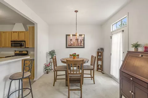 Dining - 2702 Kendall Xing, Mchenry, IL 60051 photo 1 of 1
